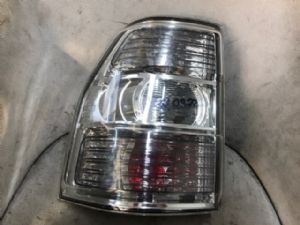 Mitsubishi Pajero V97W L Tail Light