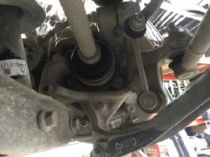 Subaru Impreza GT-GK 2017-on LR Hub Carrier