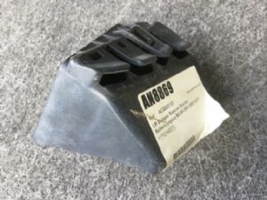 Subaru Legacy BE-BH 2001-2003 LR Bumper Retainer Bracket