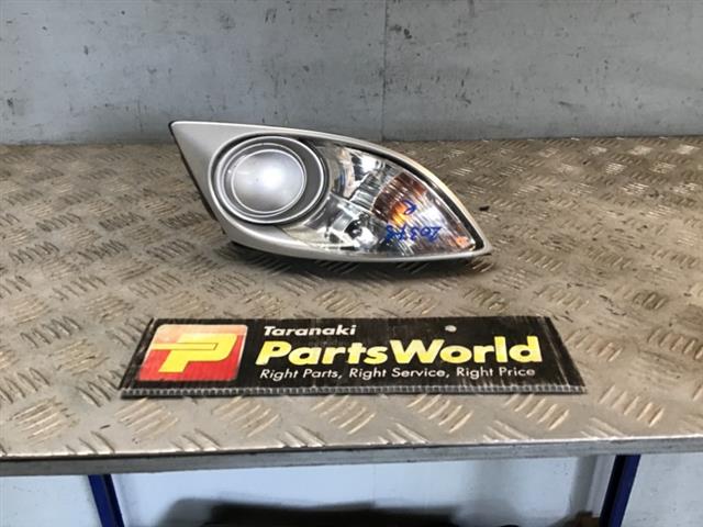 Mazda CX7 ER1031 09/06- RF Bumper Light (2 Bulb)