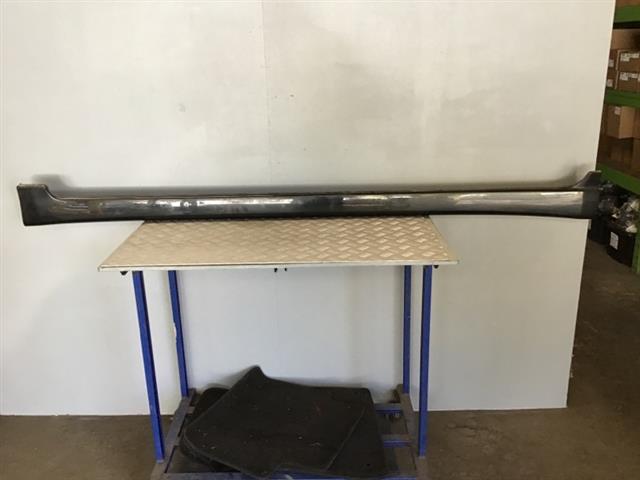 Toyota Wish ANE11 2003-2009 L Side Skirt