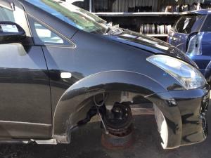 Toyota Wish ANE11 2003-2009 RF Guard/Fender