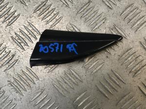 Lexus LS460 USF40 RF Guard Moulding