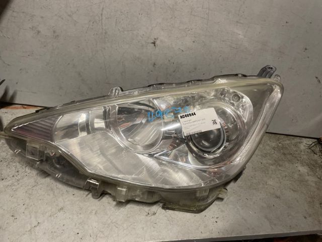 Toyota Aqua NHP10 2011-2015 L Headlight